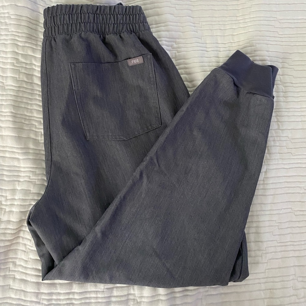 FIGS exclusive womens graphite Zamora high waisted joggers